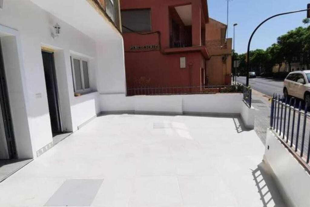 Atico Con Terraza Frente Playa Pedregalejo Apartman Málaga Kültér fotó