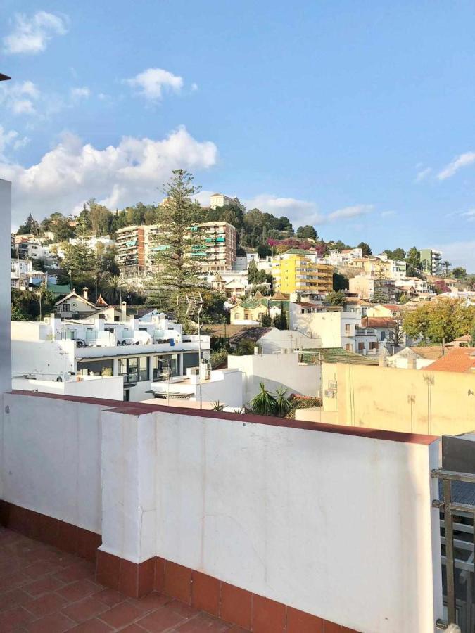 Atico Con Terraza Frente Playa Pedregalejo Apartman Málaga Kültér fotó