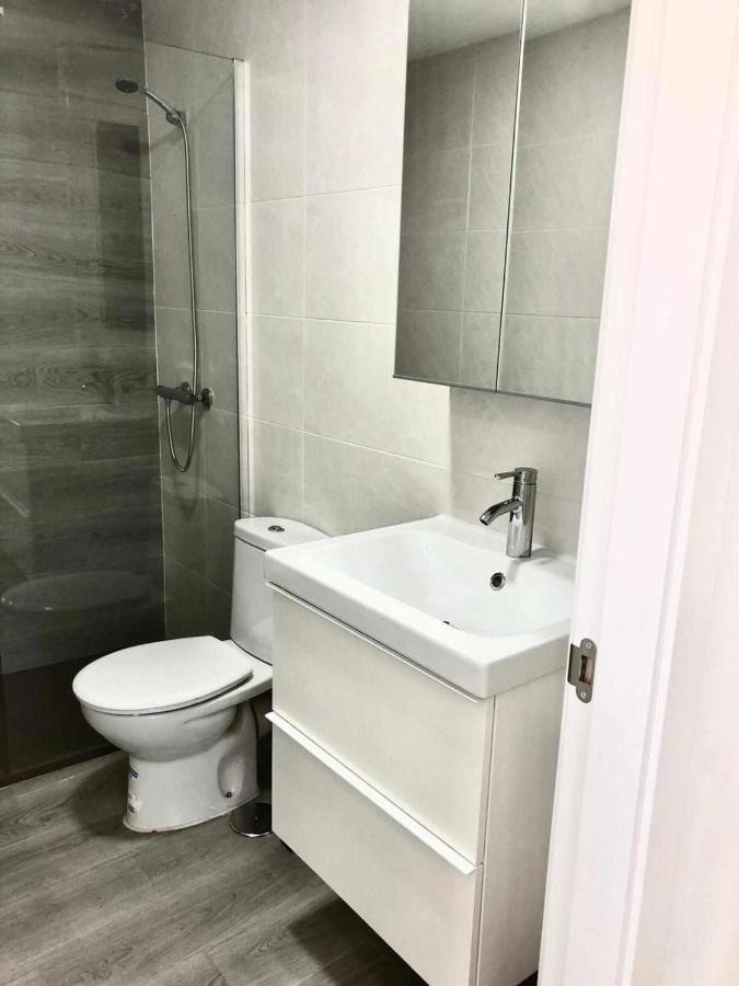 Atico Con Terraza Frente Playa Pedregalejo Apartman Málaga Kültér fotó